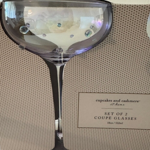 🔹️Cupcakes & Cashmere🔹️Champagne Coupe Glasses Colorful 3D Beaded Dots - Picture 3 of 7